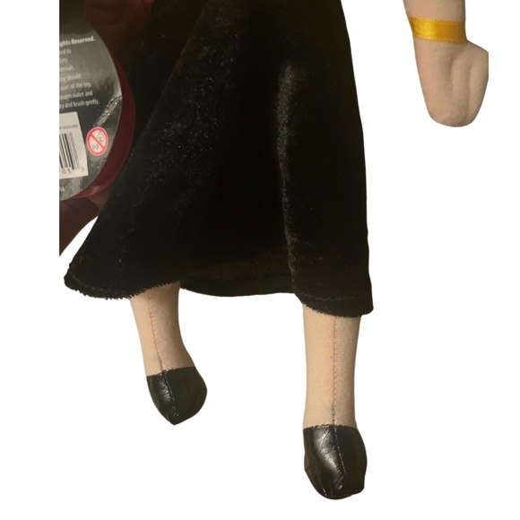 NWT Betty Boop Classic Doll with Heart Corsage on Leg - Picture 4 of 5